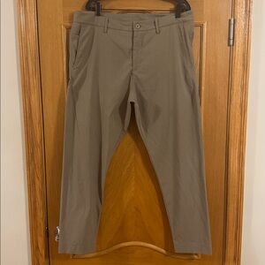 Outlier Futuredarts Olive Lightweight Durable Performance Pants Men’s Size 38